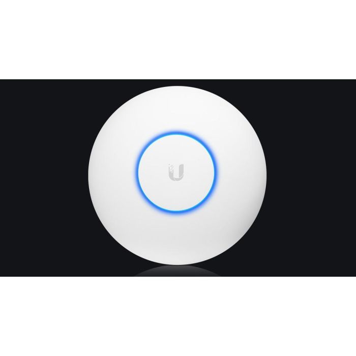 Ubiquiti UniFi AP XG - 2.4GHZ/800MBPS - 5GHZ/4200MBPS 1
