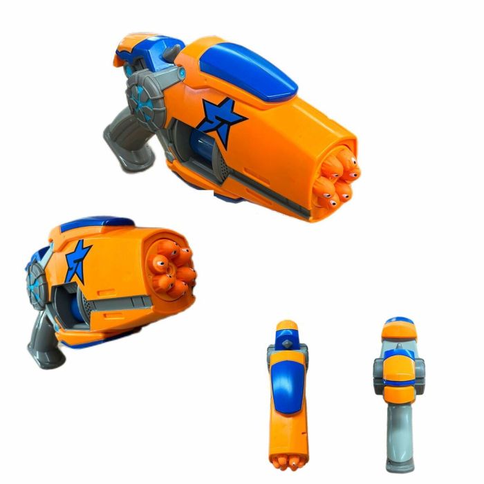 Pistola slugterra eli's megamorph blaster. lanza hasta 6 dardos a la vez. disparo 9 metros. incluye 8 dardos. 8