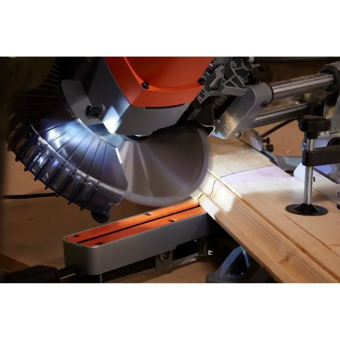 Black + Decker Sierra Ingletadora BES700-QS 1600W Profundidad de Corte 70mm 1