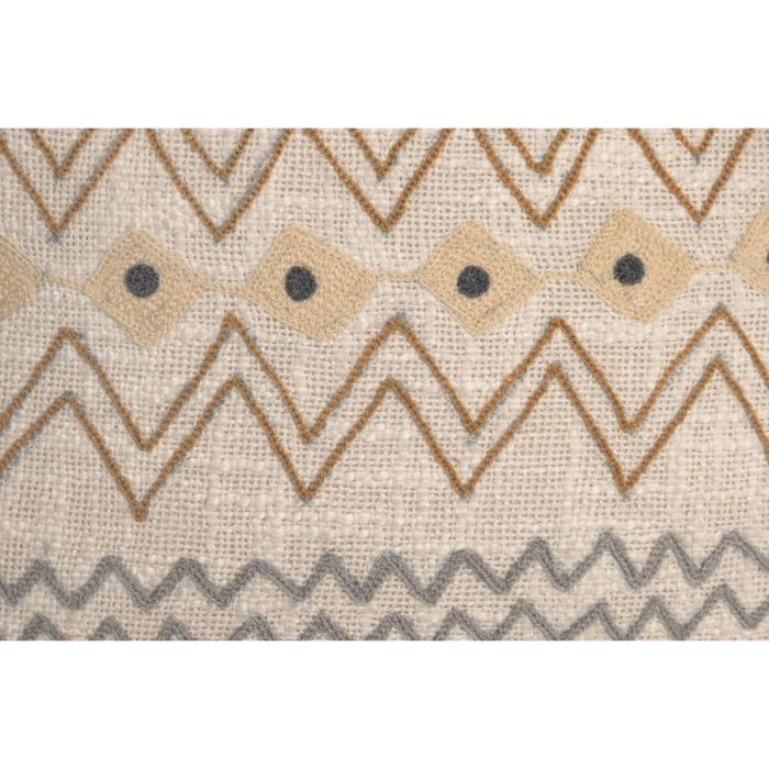 DKD Home Decor Cojín Urban de Algodón/Poliéster Crudo Multicolor 45x45 cm con Diseño Ikat y Bordado - Colección Zugzg 2 DKD Home Decor Cojín Urban de Algodón/Poliéster Crudo Multicolor 45x45 cm con Diseño Ikat y Bordado - Colección Zugzg 2