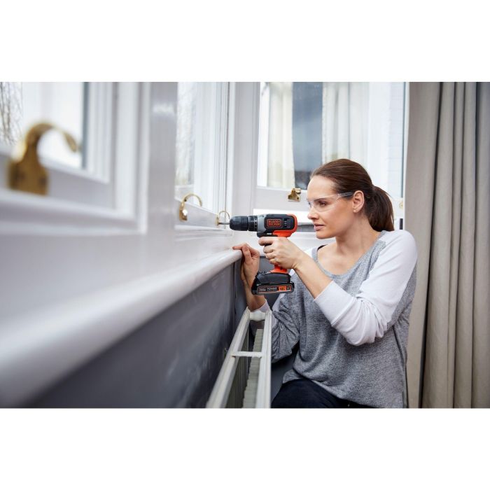 Black&Decker Akku-Bohrschrauber 18V 1.5Ah BCD001C1 7