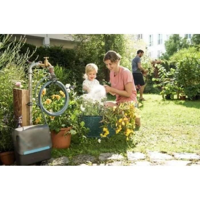 Manguera espiral con soporte integrado - para balcones y terrazas - 7.5 m 2 Manguera espiral con soporte integrado - para balcones y terrazas - 7.5 m 2