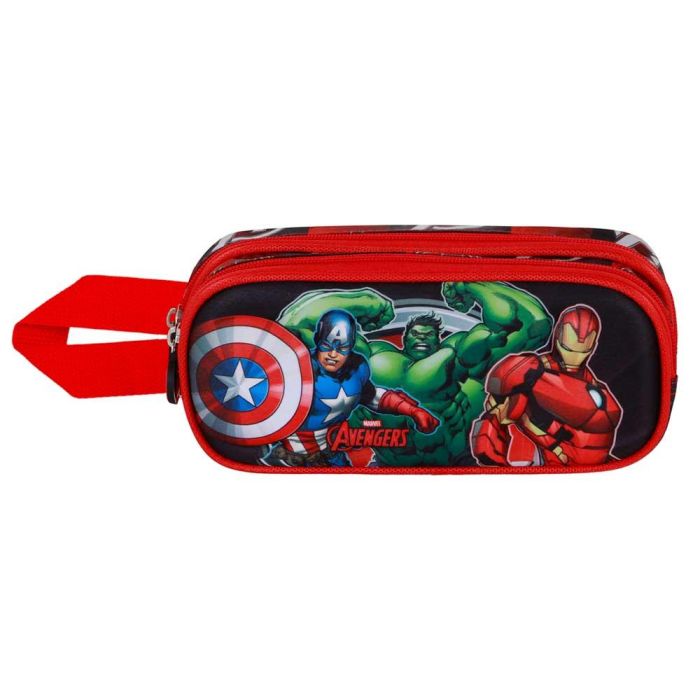 Marvel Los Vengadores Estuche Portatodo 3D Doble con Relieve, 2 Compartimentos, Rojo 1 Marvel Los Vengadores Estuche Portatodo 3D Doble con Relieve, 2 Compartimentos, Rojo 1