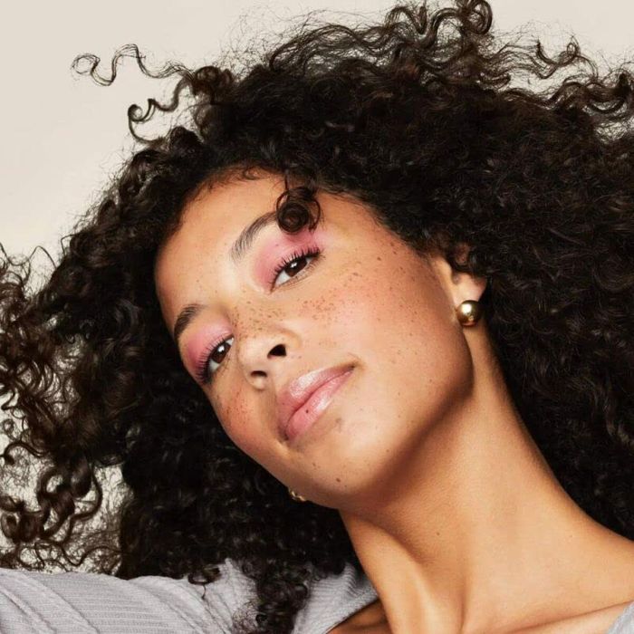 Fluido para Definir Rizos Living Proof Curl 190 ml 2