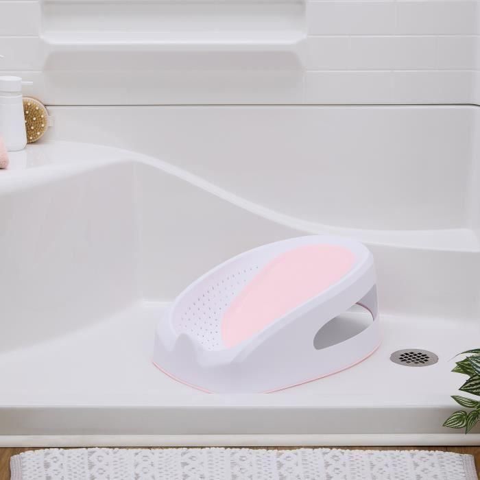 INGENUITY Asiento de baño antideslizante para niñas de 0 a 6 meses o 9 kg, asiento perforado para dejar fluir el agua, Rosa 3 INGENUITY Asiento de baño antideslizante para niñas de 0 a 6 meses o 9 kg, asiento perforado para dejar fluir el agua, Rosa 3