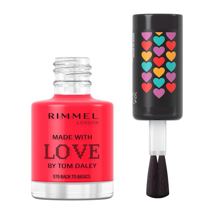 MADE WITH LOVE by Tom Daley esmalte de uñas 1