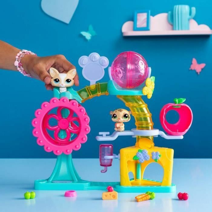BANDAI Littlest Pet Shop Caja Fun Factory Set de Juego con 2 Animales, Decoración y Accesorios BF00519