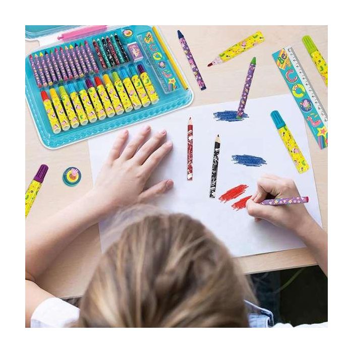 Maletín de actividades artísiticas peppa pig con 12 crayones, 12 rotuladores, 6 lápices de colores, regla, lápiz, borrador y sacapuntas. 32x25x2 cm 4 Maletín de actividades artísiticas peppa pig con 12 crayones, 12 rotuladores, 6 lápices de colores, regla, lápiz, borrador y sacapuntas. 32x25x2 cm 4