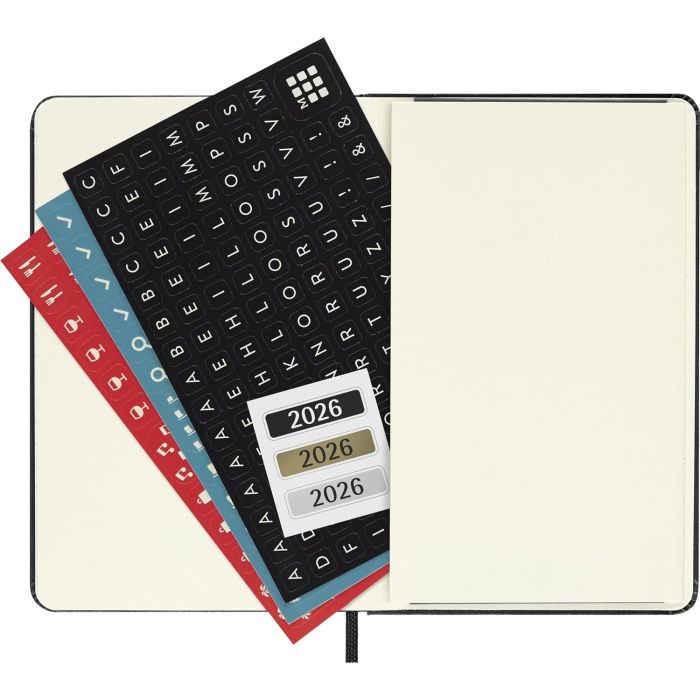 Moleskine DHB12DC2Y26 Agenda Diaria 2026, 12 Meses, Tapa Dura Negra, 9x14 cm (A6), Cierre Goma Elástica