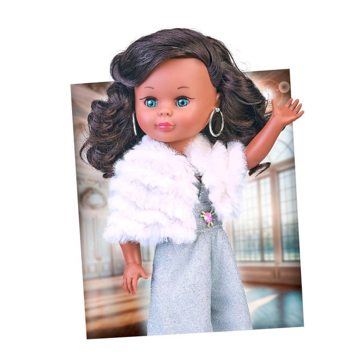 Famosa Nancy Mulata Colección Liceo 40 cm, Muñeca Clásica para Niños y Niñas a partir de 3 Años 4 Famosa Nancy Mulata Colección Liceo 40 cm, Muñeca Clásica para Niños y Niñas a partir de 3 Años 4