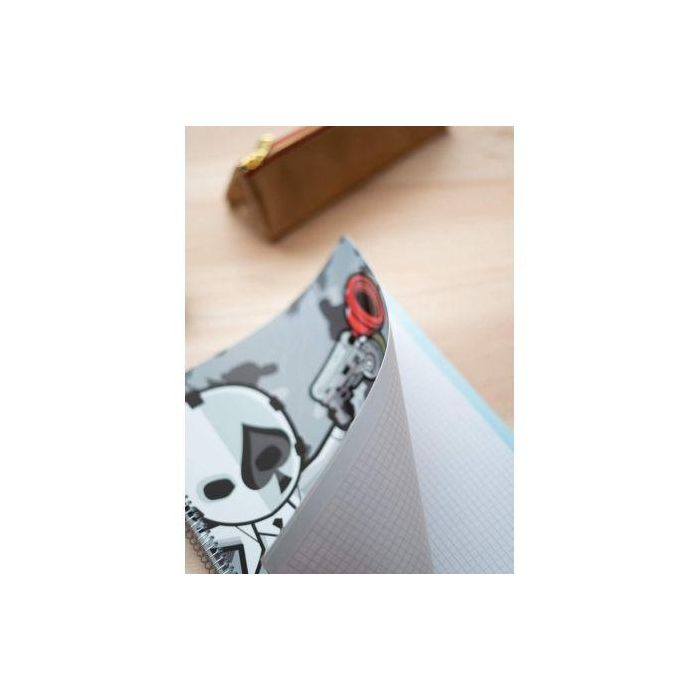 Cuaderno con Espiral Cuadriculado Erik Fortnite CTPMA40024/ A4/ 160 Hojas 3 Cuaderno con Espiral Cuadriculado Erik Fortnite CTPMA40024/ A4/ 160 Hojas 3