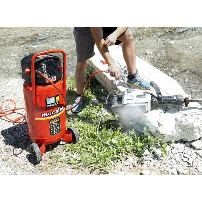 Mecafer FIFTY Compresor de aire vertical 50 L sin aceite 2 HP 10 bar para bricolaje, portátil, con ruedas y manillar 8