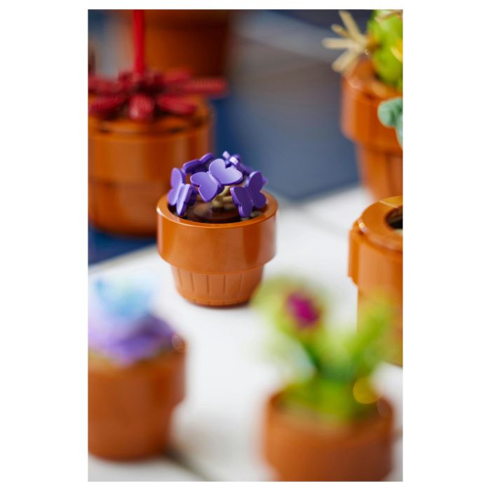 LEGO Icons 10329 Plantas Diminutas Set de Construcción Ornamental para Adultos 39