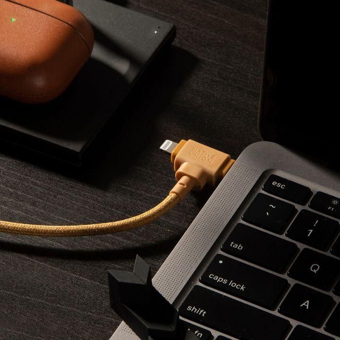 Native Union Belt Cable Carga Universal 2 en 1 USB-C / Lightning 1.5M Kraft - 60W, Ecológico y Ultra Duradero con Fibra Aramida 2 Native Union Belt Cable Carga Universal 2 en 1 USB-C / Lightning 1.5M Kraft - 60W, Ecológico y Ultra Duradero con Fibra Aramida 2