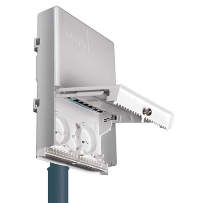 Switch Mikrotik CSS610-1Gi-7R-2S+OUT Gigabit Ethernet Blanco Switch Mikrotik CSS610-1Gi-7R-2S+OUT Gigabit Ethernet Blanco