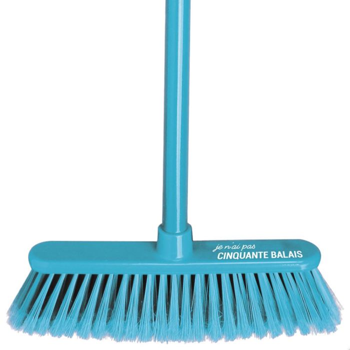 Je cherche une Idee Escoba Clásica 127 cm Colores Surtidos Fucsia Lila Azul Verde 4