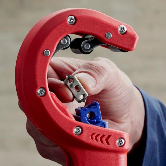 KNIPEX DP50 Rohrabschneider 25
