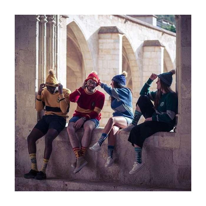 Gorro tricot pompom harry potter gryffindor 4 Gorro tricot pompom harry potter gryffindor 4