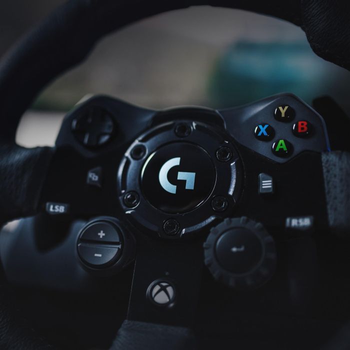 Logitech 941-000158 Volante con Pedales G923 TRUEFORCE Force Feedback, cuero y pedales progresivos para Xbox Series X|S/One, PS5/PS4 y PC 5 Logitech 941-000158 Volante con Pedales G923 TRUEFORCE Force Feedback, cuero y pedales progresivos para Xbox Series X|S/One, PS5/PS4 y PC 5