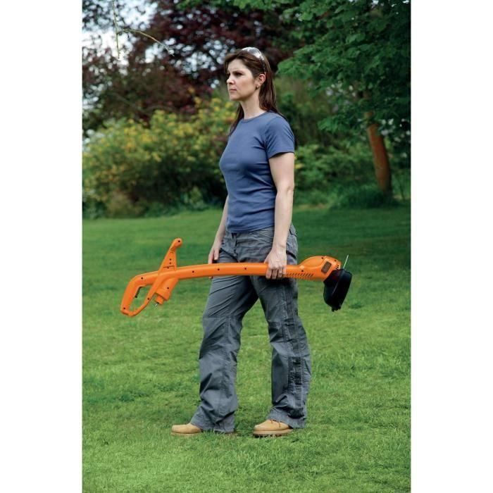 BLACK & DECKER Recortadora eléctrica 25cm 300W GL310 2 BLACK & DECKER Recortadora eléctrica 25cm 300W GL310 2