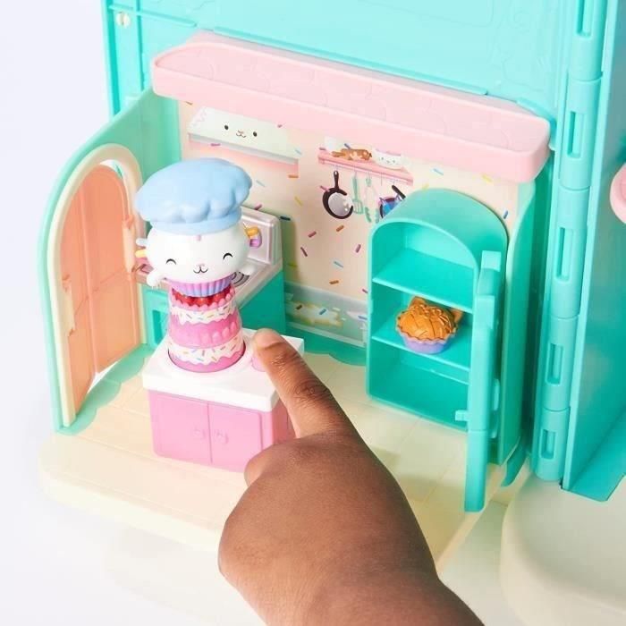 Spin Master 6062035 Casa de Muñecas de Gabby Cocina de Muffin Set de Juego con figura de Cakey, muebles y accesorios sorpresa 3