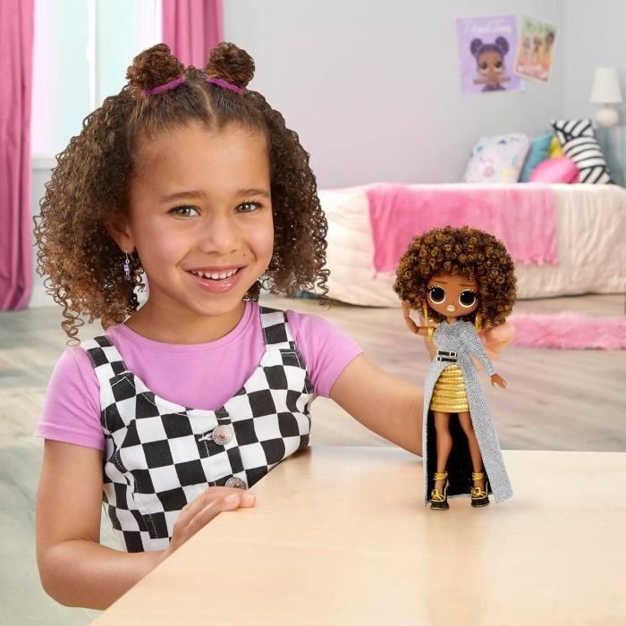 LOL Surprise OMG - Muñeca Fashion 24 cm - Royal Bee - 2 conjuntos con peine y complementos - A partir de 4 años 4 LOL Surprise OMG - Muñeca Fashion 24 cm - Royal Bee - 2 conjuntos con peine y complementos - A partir de 4 años 4