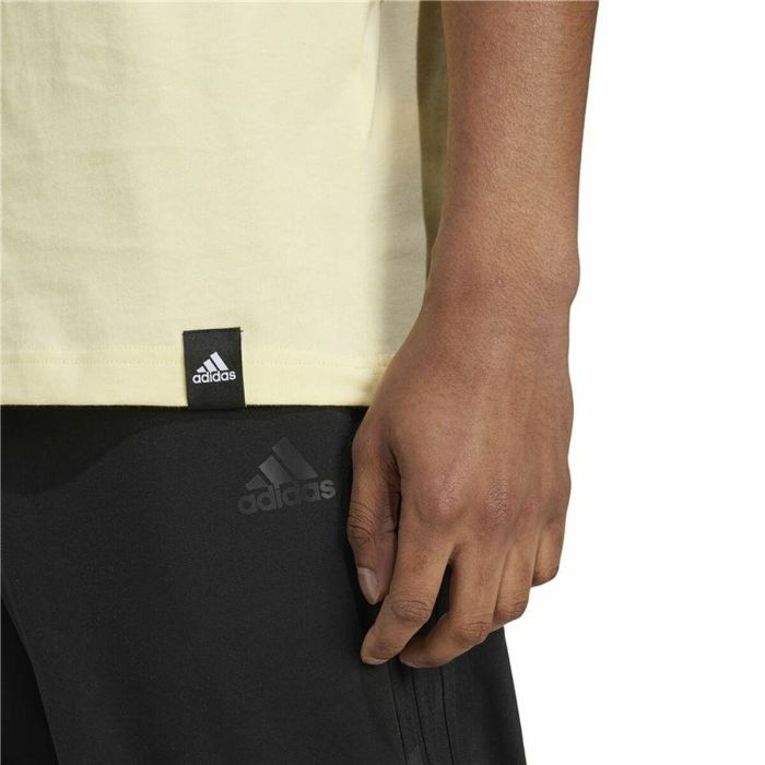 Camiseta de Manga Corta Hombre Adidas Codes Bos Graphic Amarillo 1