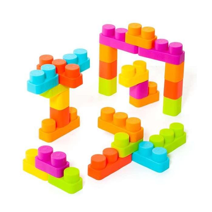 Caja bloques y puzzles blandos con 15 piezas. 3 Caja bloques y puzzles blandos con 15 piezas. 3