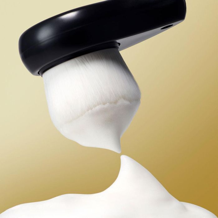 Sensai ULTIMATE the creamy soap Jabón cremoso 125 ml Limpiador facial que elimina impurezas, combate envejecimiento y aporta luminosidad Sensai ULTIMATE the creamy soap Jabón cremoso 125 ml Limpiador facial que elimina impurezas, combate envejecimiento y aporta luminosidad