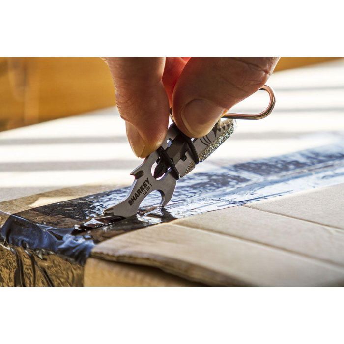 True Multiherramienta Sharkey 12 en 1: Destornilladores, Abrebotellas, Abrelatas, Lima, Tijera, Sierra y Más 5