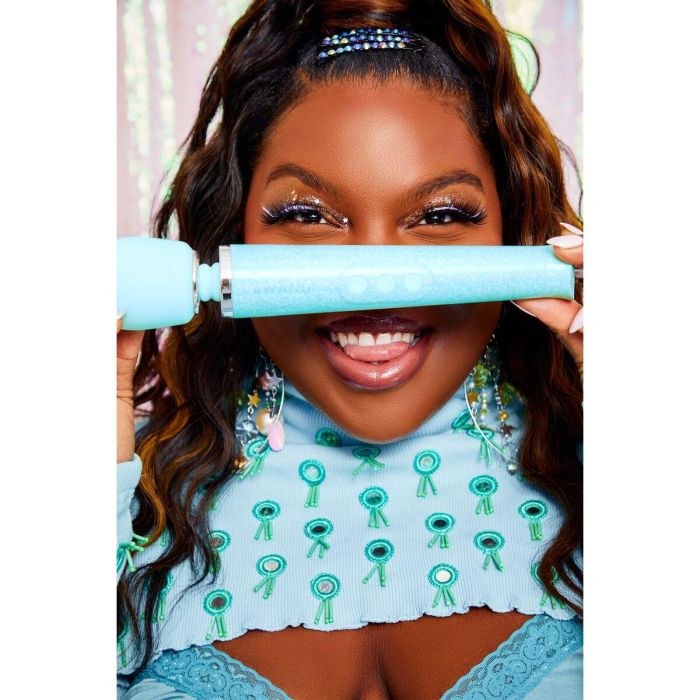 Vibrador Le Wand All That Glimmers Set Azul Pastel 7 Vibrador Le Wand All That Glimmers Set Azul Pastel 7