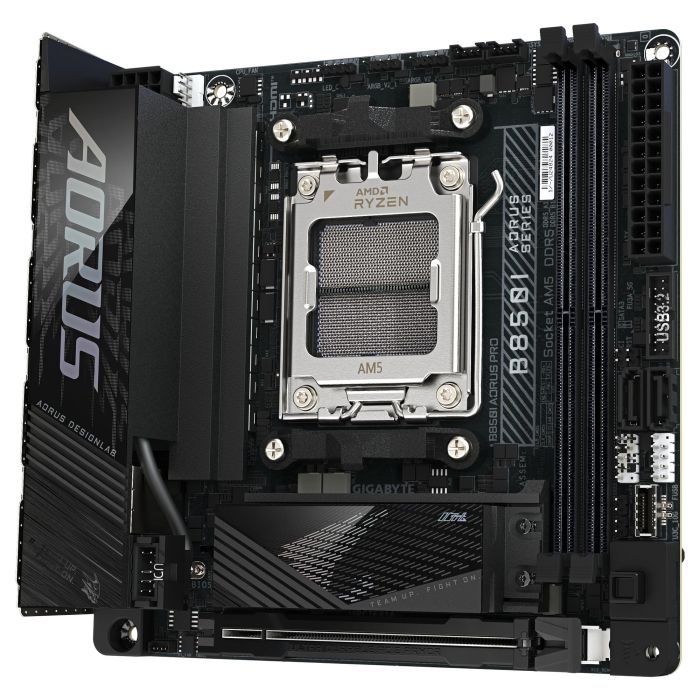 Gigabyte B850I AORUS Pro Placa Base para Zócalo AM5, DDR5, Mini ITX Gigabyte B850I AORUS Pro Placa Base para Zócalo AM5, DDR5, Mini ITX