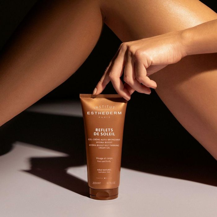 Institut Esthederm REFLETS DE SOLEIL gel-crema autobronceador - Hidratación y bronceado radiante para rostro y cuerpo 1 Institut Esthederm REFLETS DE SOLEIL gel-crema autobronceador - Hidratación y bronceado radiante para rostro y cuerpo 1