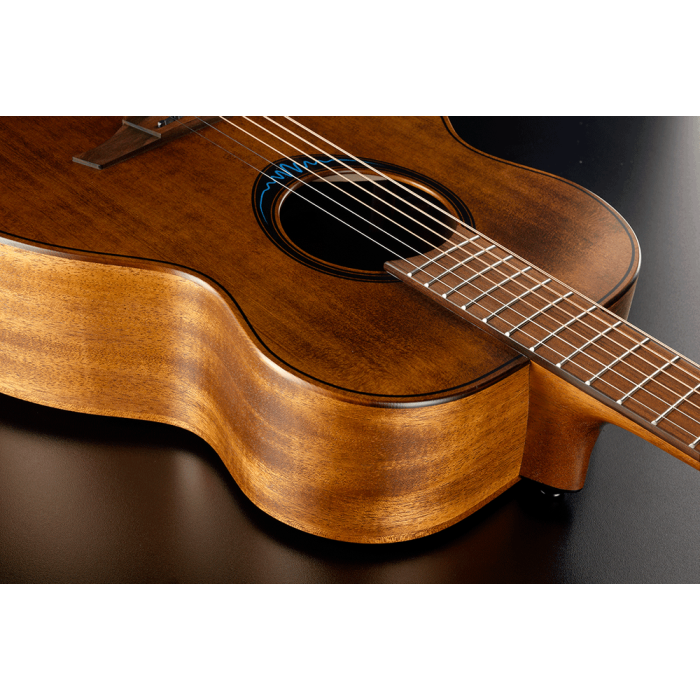 LAG Guitarra Acústica Travel A/E Blue Wave 1 Electroacústica Folk Cedro Rojo Macizo Color Marrón Natural Acabado Satinado 7