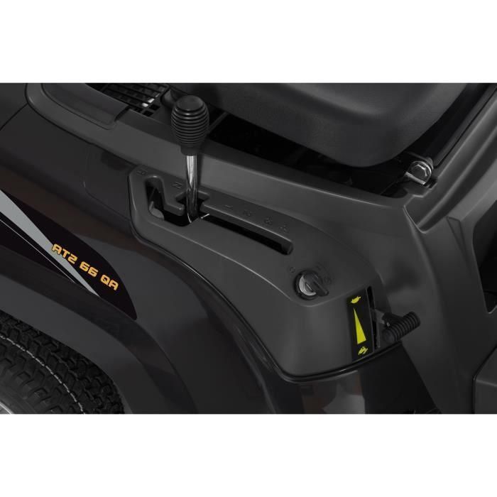 Cortacésped térmico con operador a bordo ALPINA AT2 66 QA - corte 66 cm - eyección del contenedor 150 L 1 Cortacésped térmico con operador a bordo ALPINA AT2 66 QA - corte 66 cm - eyección del contenedor 150 L 1