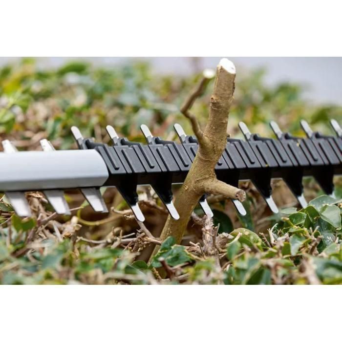 Bosch Professional 06008C9500 Cortasetos Inalámbrico Profesional GHE 18V-50 18V 50cm Sin Batería Ni Cargador 3