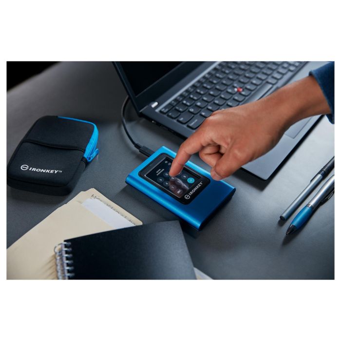 Kingston IronKey Vault Privacy 80 USB 3.2 Gen 1 960GB SSD Externo con Cifrado AES 256-bit y Protección por Contraseña