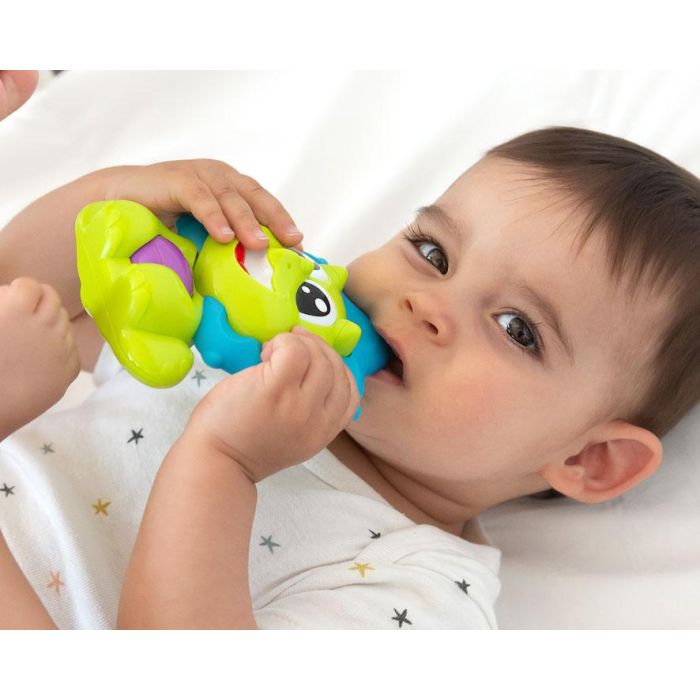KioKids Mordedor Sonajero Musical Dinosaurio Verde y Azul para Bebés | Alivia Dentición y Estimula Sentidos, Motricidad Fina +3 Meses 1 KioKids Mordedor Sonajero Musical Dinosaurio Verde y Azul para Bebés | Alivia Dentición y Estimula Sentidos, Motricidad Fina +3 Meses 1