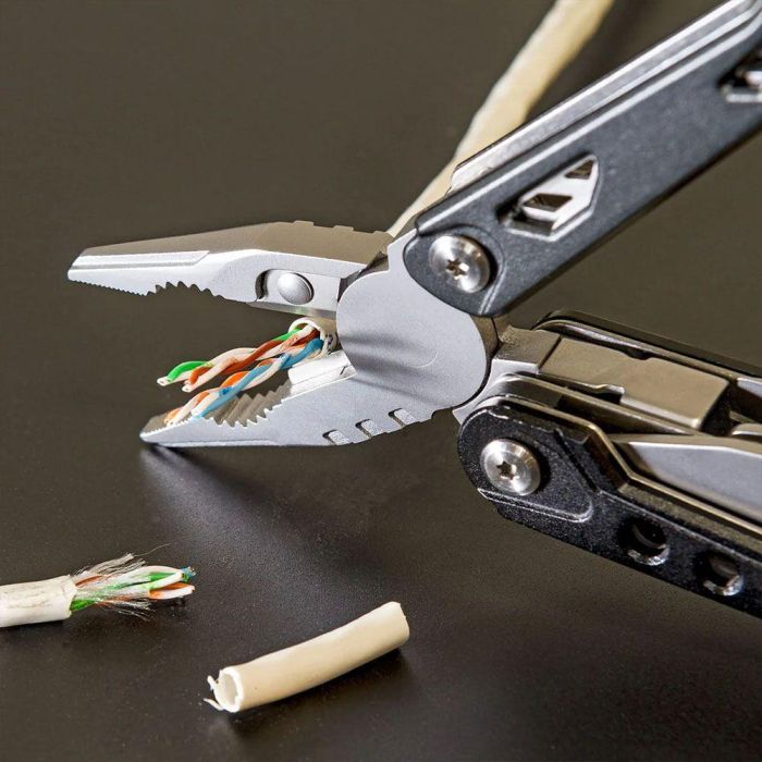 True Handy one Multiherramienta 18 en 1 de Bolsillo con Navaja de Acero Inoxidable y Aluminio con Accesorios Incluidos 9