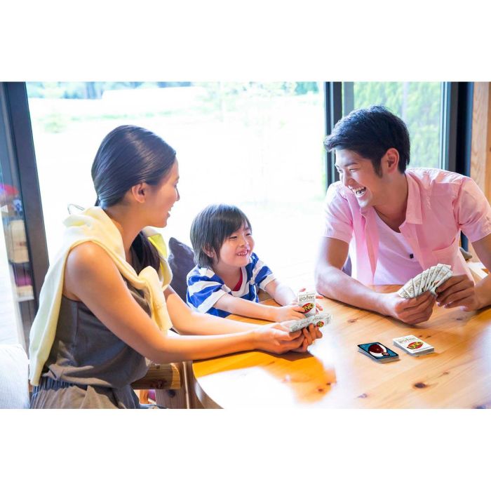 UNO Juego de Cartas Harry Potter FNC42 Mattel Games 4