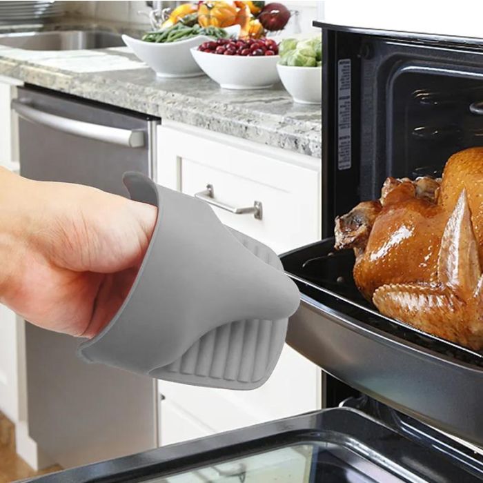 Quttin Set de 2 Manoplas de Cocina de Silicona, medidas 12 x 10 x 2 cm y 74 g cada una (18 Unidades) 1 Quttin Set de 2 Manoplas de Cocina de Silicona, medidas 12 x 10 x 2 cm y 74 g cada una (18 Unidades) 1