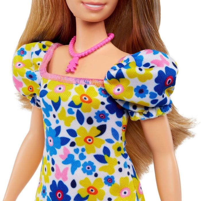 Barbie Muñeca Fashionista Síndrome Down HJT05 Mattel Juguete Inclusivo para Niñas y Niños +3 Años 3
