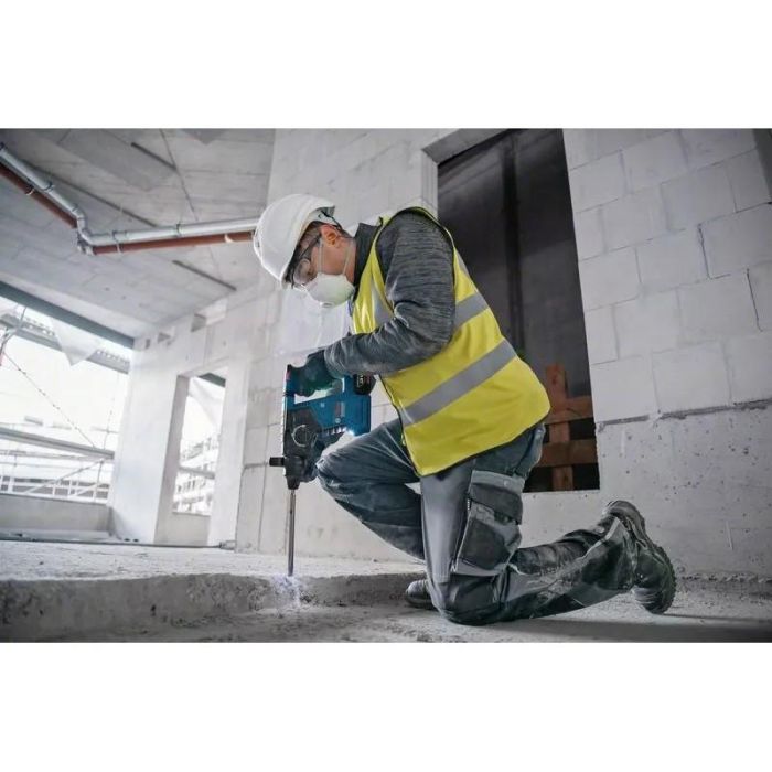 Bosch GBH 18V-24 C (solo. L) 2 Bosch GBH 18V-24 C (solo. L) 2