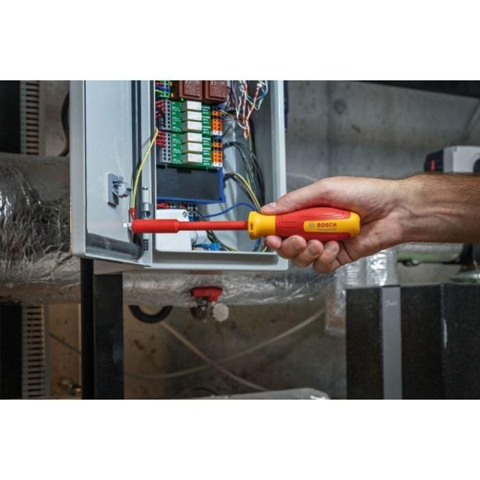 BOSCH AAAKE93032 Juego de llaves de vaso VDE 6 piezas 7-14 mm certificadas hasta 1000V ergonómicas 2