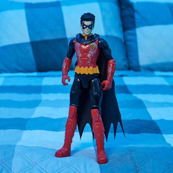 Spin Master 6062923 Figura de Acción Batman Robin 30 cm para niños +3 años 4 Spin Master 6062923 Figura de Acción Batman Robin 30 cm para niños +3 años 4