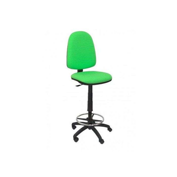 Taburete Piqueras Y Crespo Ayna Ergonomico Mecanismo De Contacto Permanente Regulable En Altura Y Aro Reposapies Asiento Y Respaldo Tapizados Bali Verde Pistacho