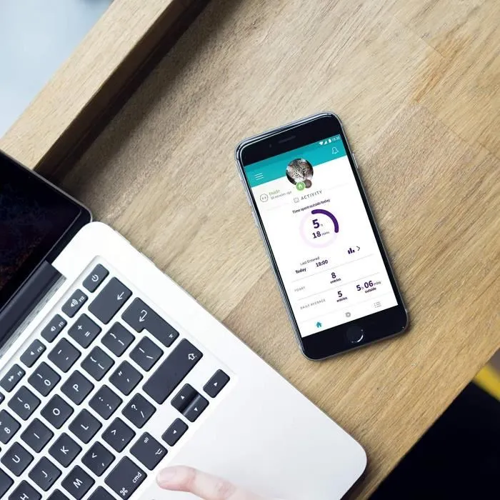 Sureflap Chatiere Connect con Chip Electrónico y Hub iDSCFWTB1 - Blanco 2