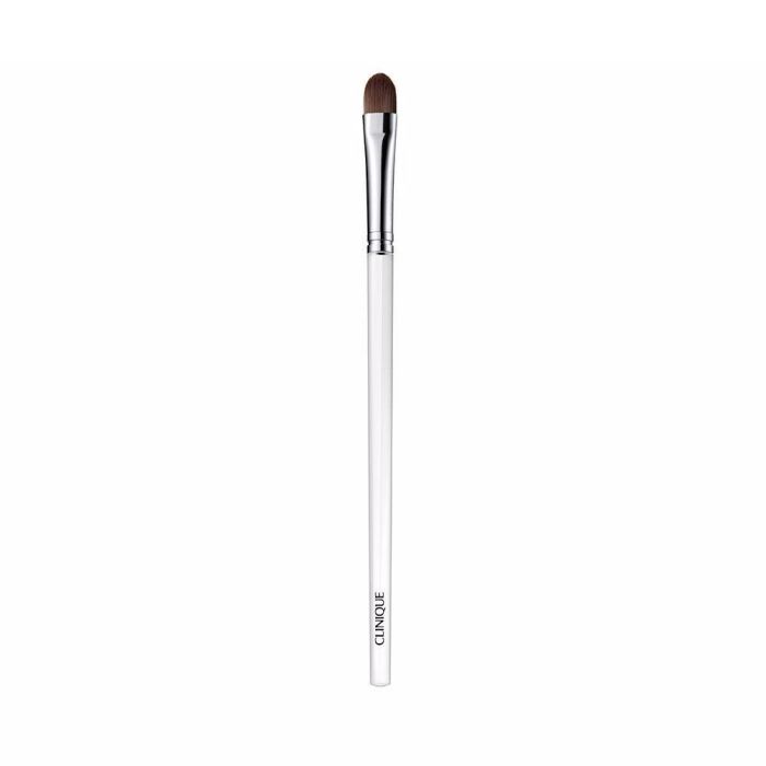 Clinique concealer brush