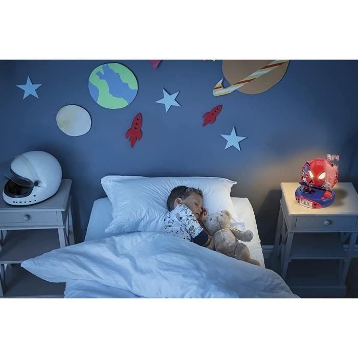LEXIBOOK - SPIDERMAN - Radio reloj despertador para niños con proyecciones de imágenes 2 LEXIBOOK - SPIDERMAN - Radio reloj despertador para niños con proyecciones de imágenes 2