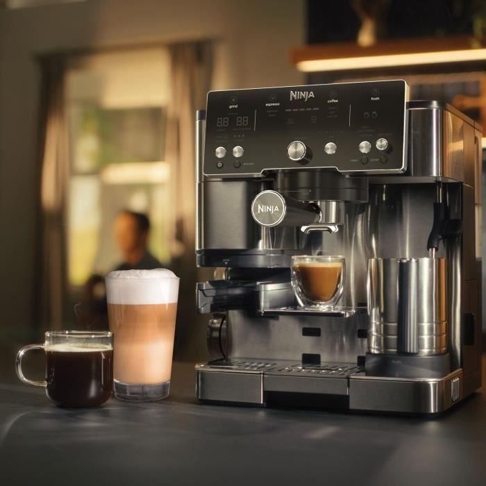 Cafetera espresso - NINJA - ES501EU Luxe Essential - 2 L - Pantalla digital - Negro / Acero inoxidable 2 Cafetera espresso - NINJA - ES501EU Luxe Essential - 2 L - Pantalla digital - Negro / Acero inoxidable 2